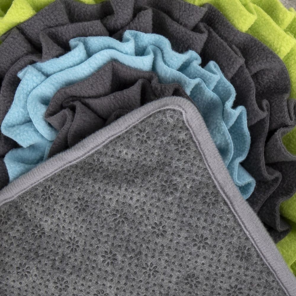 https://admins.bertasnams.lv/storage/media/15238/5400585164848_1_FLMG-Ostīšanas-paklājs--Sniffing-blanket-Joya-S-40x40x5.5-cm-520717.jpg
